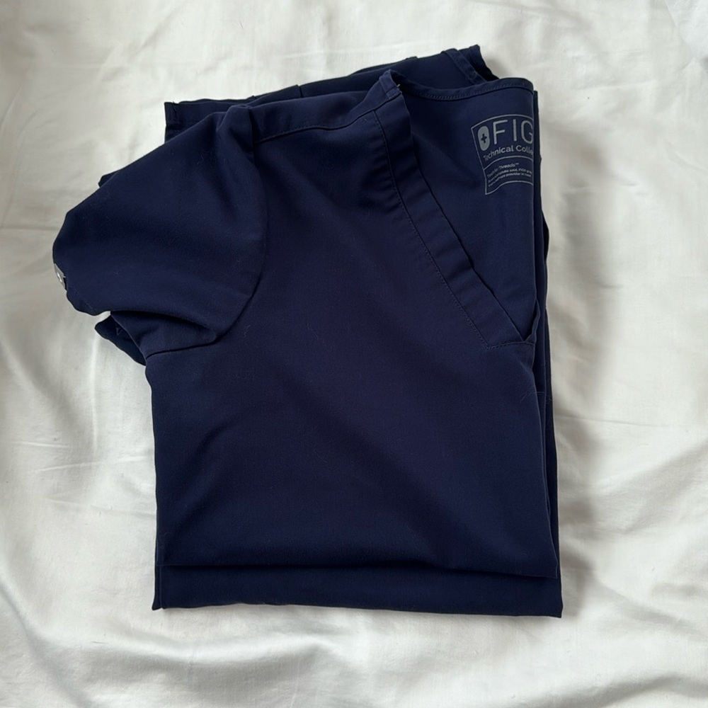 FIGS scrub top Casma